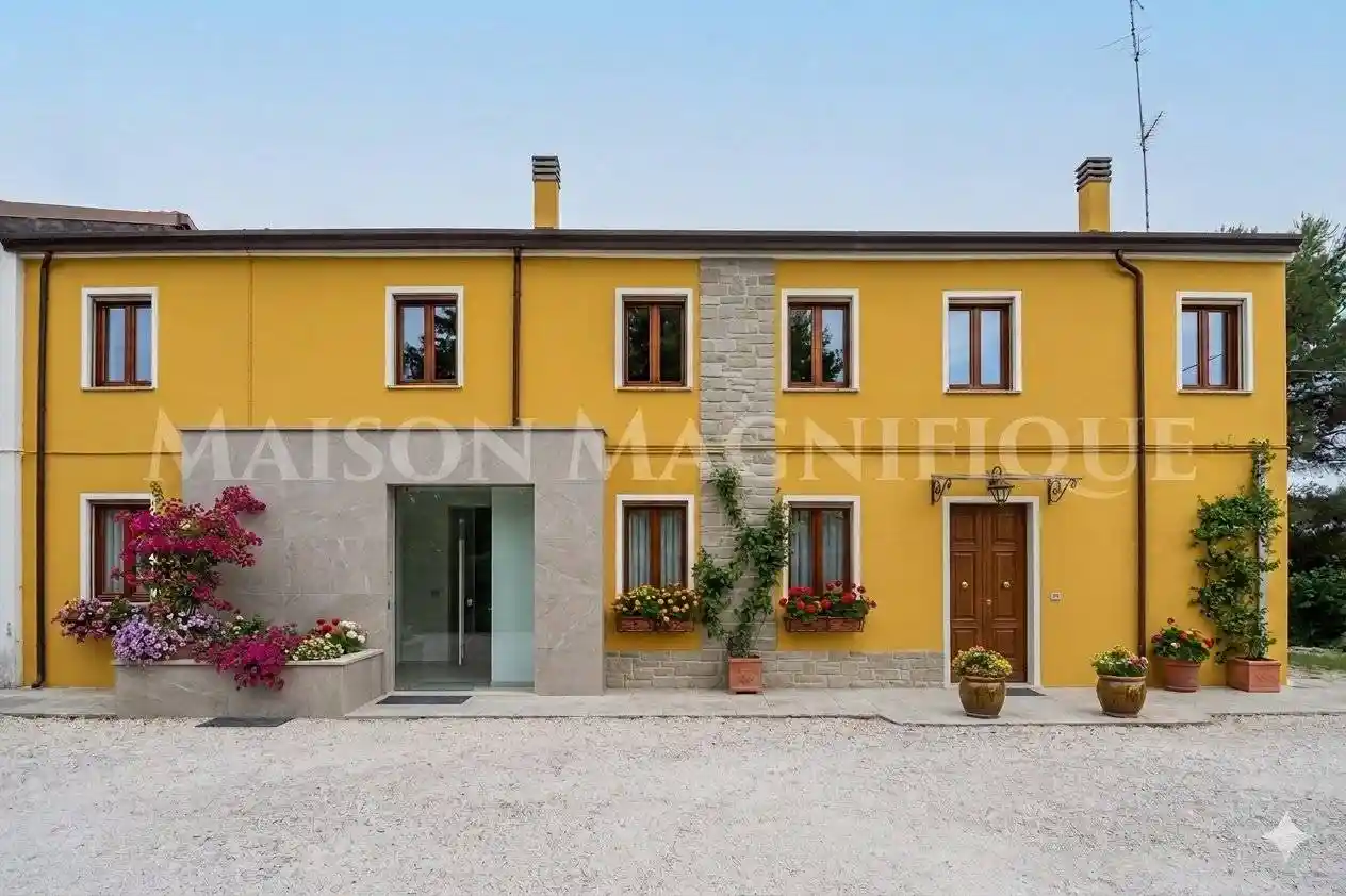 Villa in vendita a Lagosanto