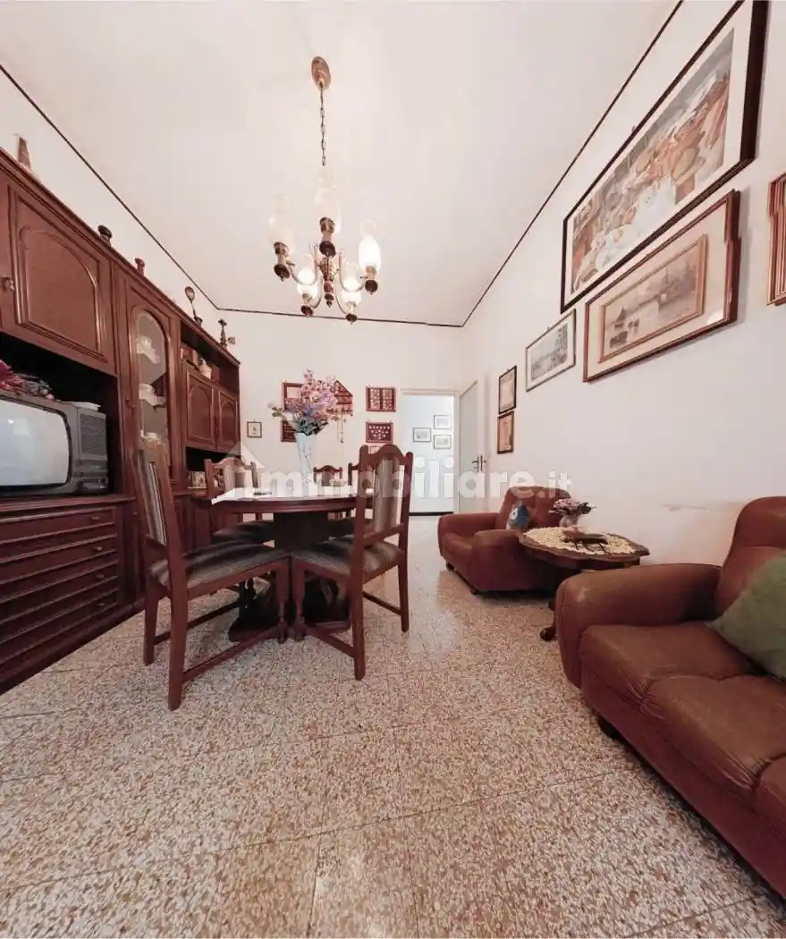Appartamento in vendita a Sarzana