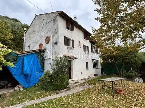 Rustico - Casale in vendita a Tregnago