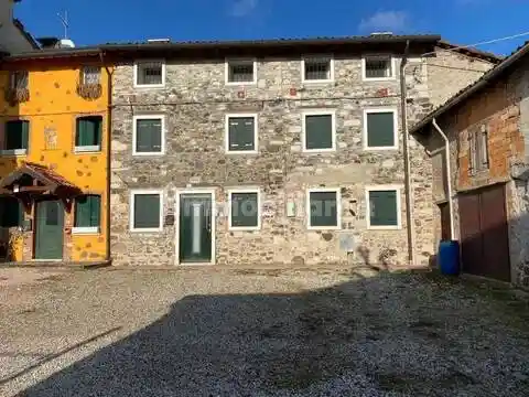 Villa in vendita a San Giovanni Ilarione