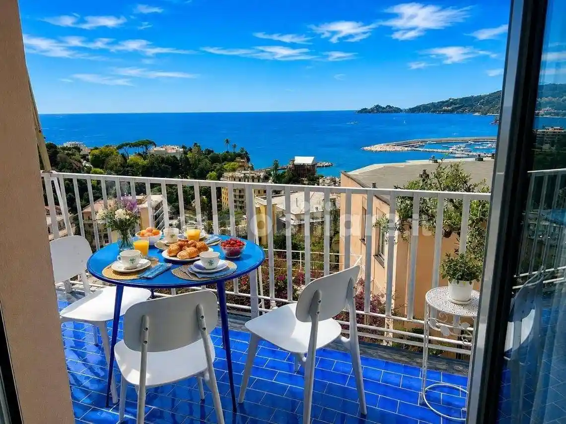 Appartamento in vendita a Rapallo