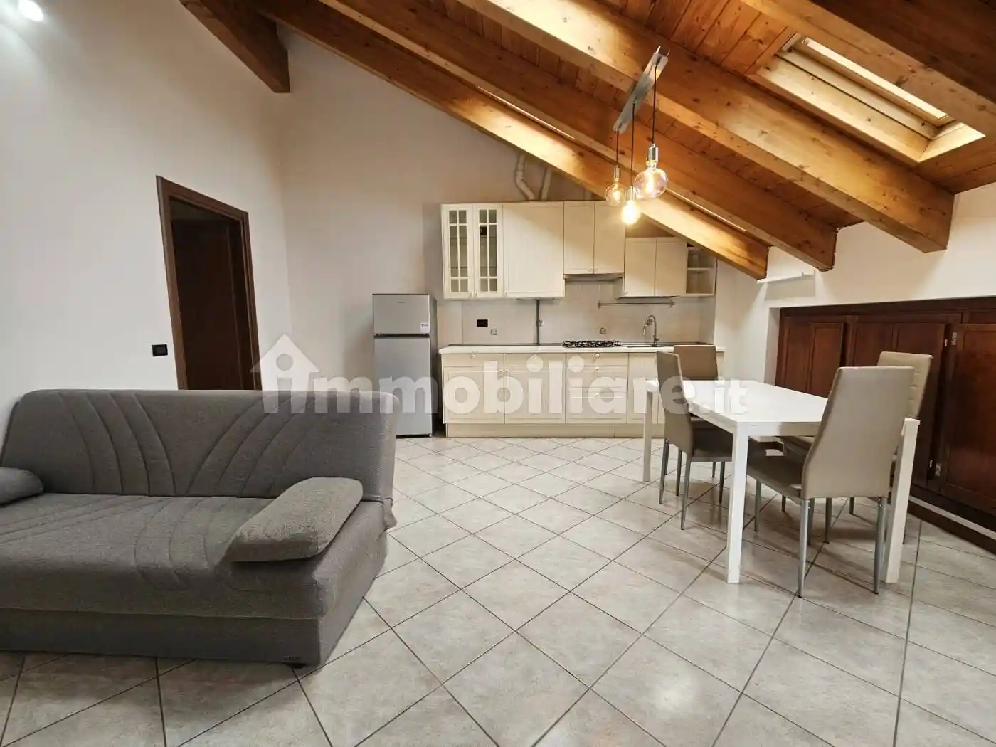 Appartamento in vendita a Rho