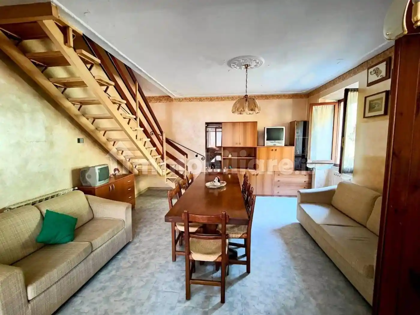 Casa indipendente in vendita a Luni