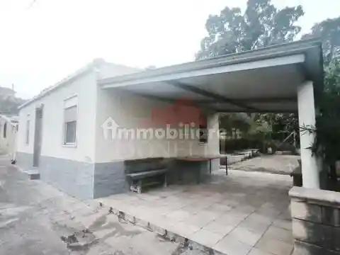 Villa in vendita a Caltagirone