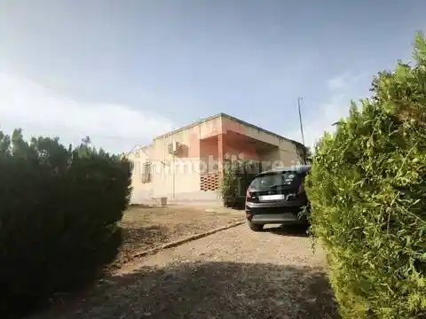Villa in vendita a Caltagirone