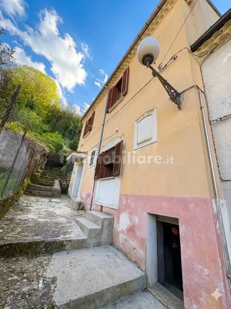 Casa indipendente in vendita a Bojano