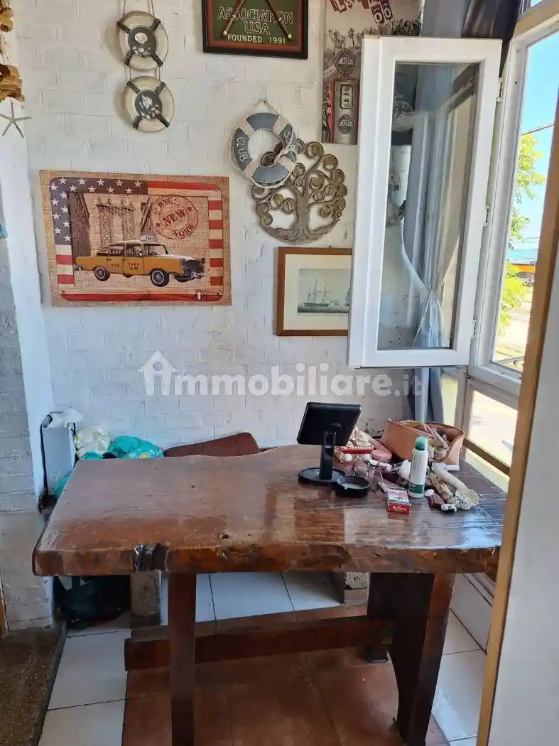 Appartamento in vendita a Falconara Marittima