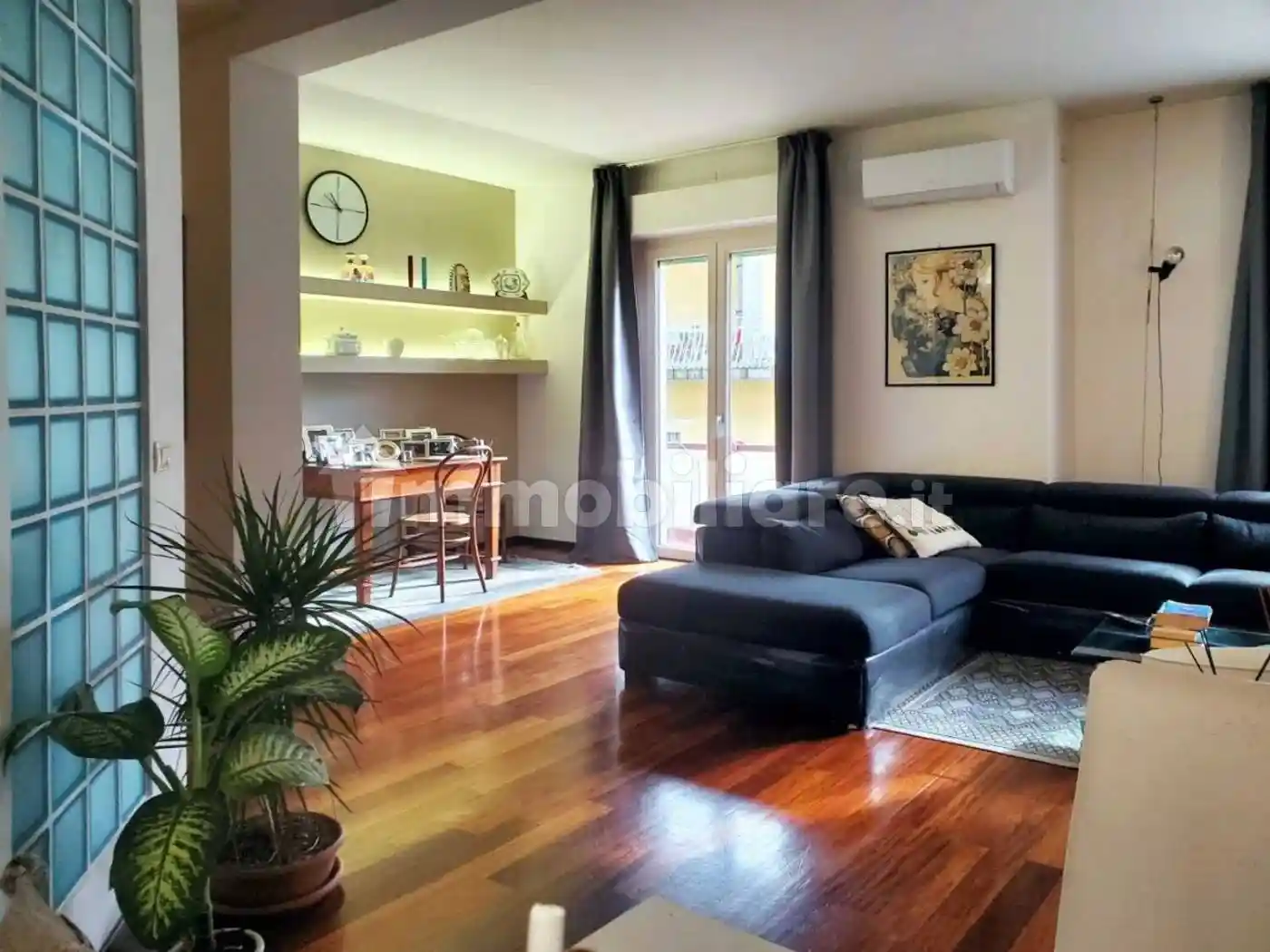Villa in vendita a Capolona
