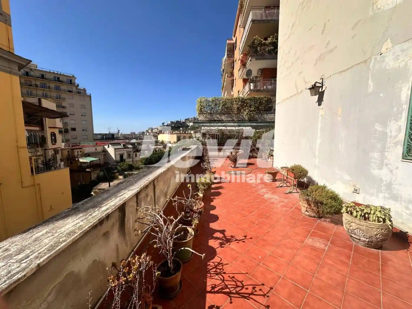 Appartamento in vendita a Napoli