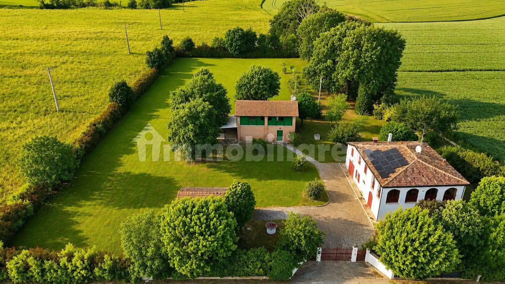 Villa in vendita a Dozza