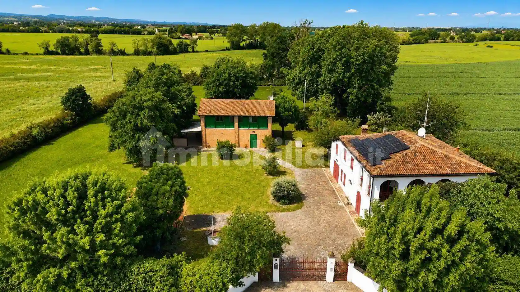 Villa - foto 2