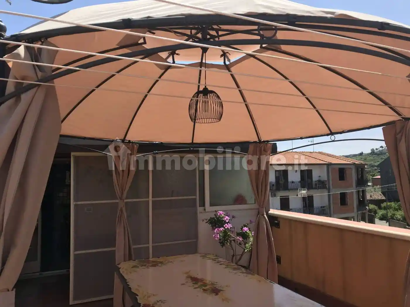 Appartamento in vendita a Camporotondo Etneo