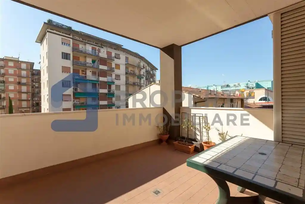 Appartamento in vendita a Firenze