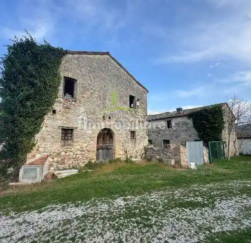 Rustico - Casale in vendita a Ascoli Piceno