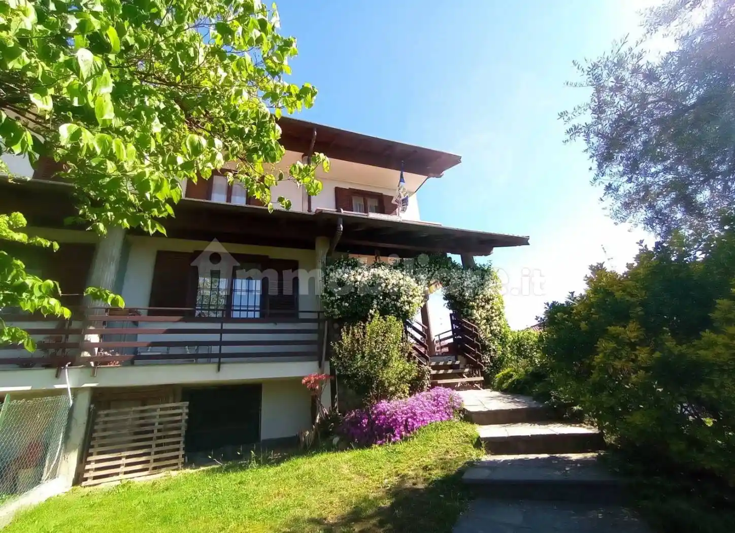 Villetta a schiera in vendita a Bellinzago Novarese