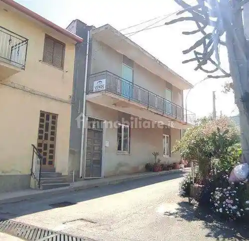Villa in vendita a Sant'Agata di Militello