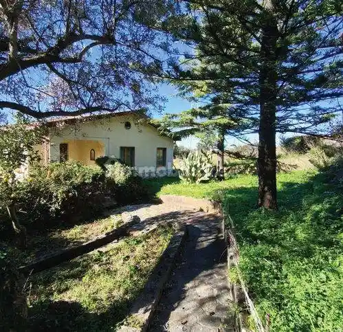 Villa in vendita a Acquedolci