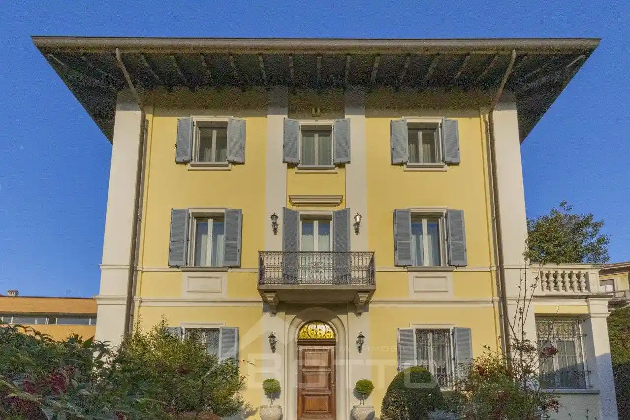 Villa in vendita a Grignasco