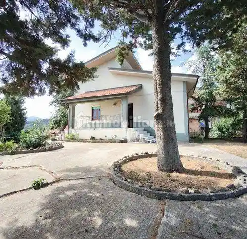 Villa in vendita a San Fratello