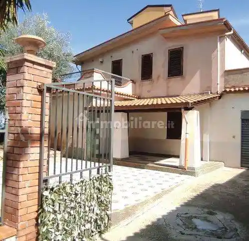 Villa in vendita a Sant'Agata di Militello