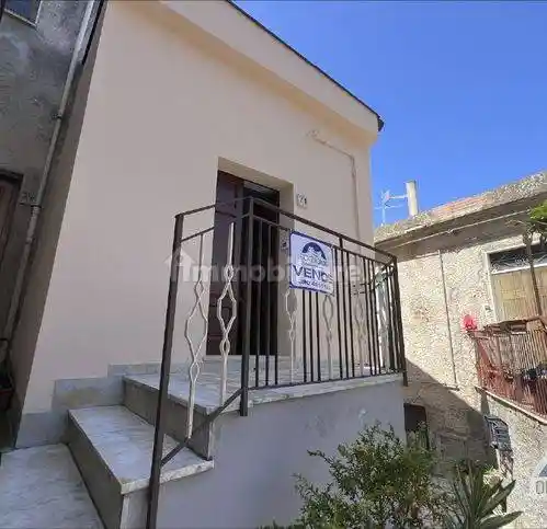 Villa in vendita a San Marco d'Alunzio
