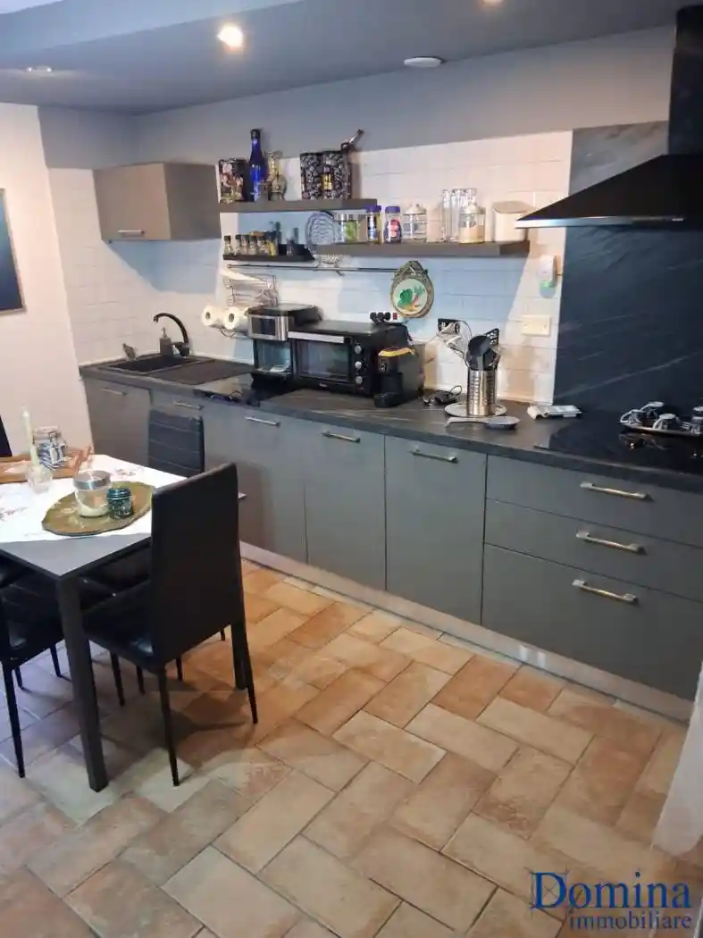 Appartamento in vendita a Carrara