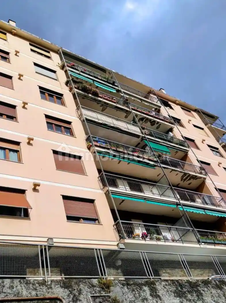 Appartamento in vendita a Genova