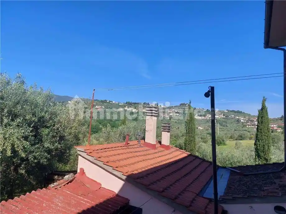 Appartamento in vendita a Carmignano