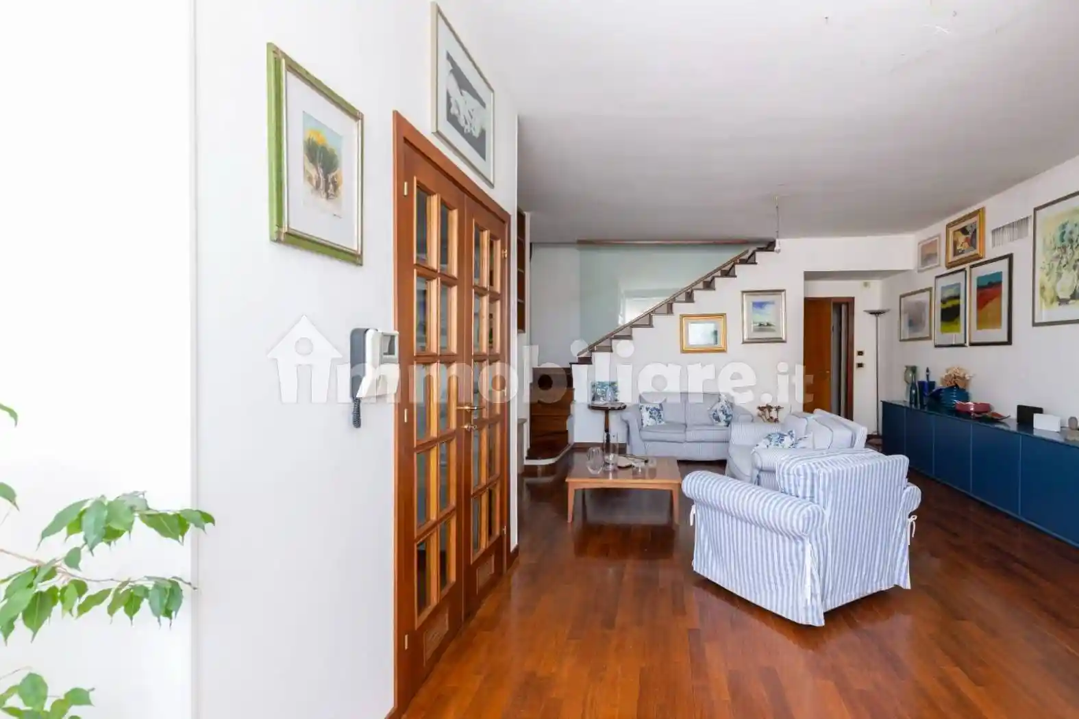 Villa in vendita a Falconara Marittima