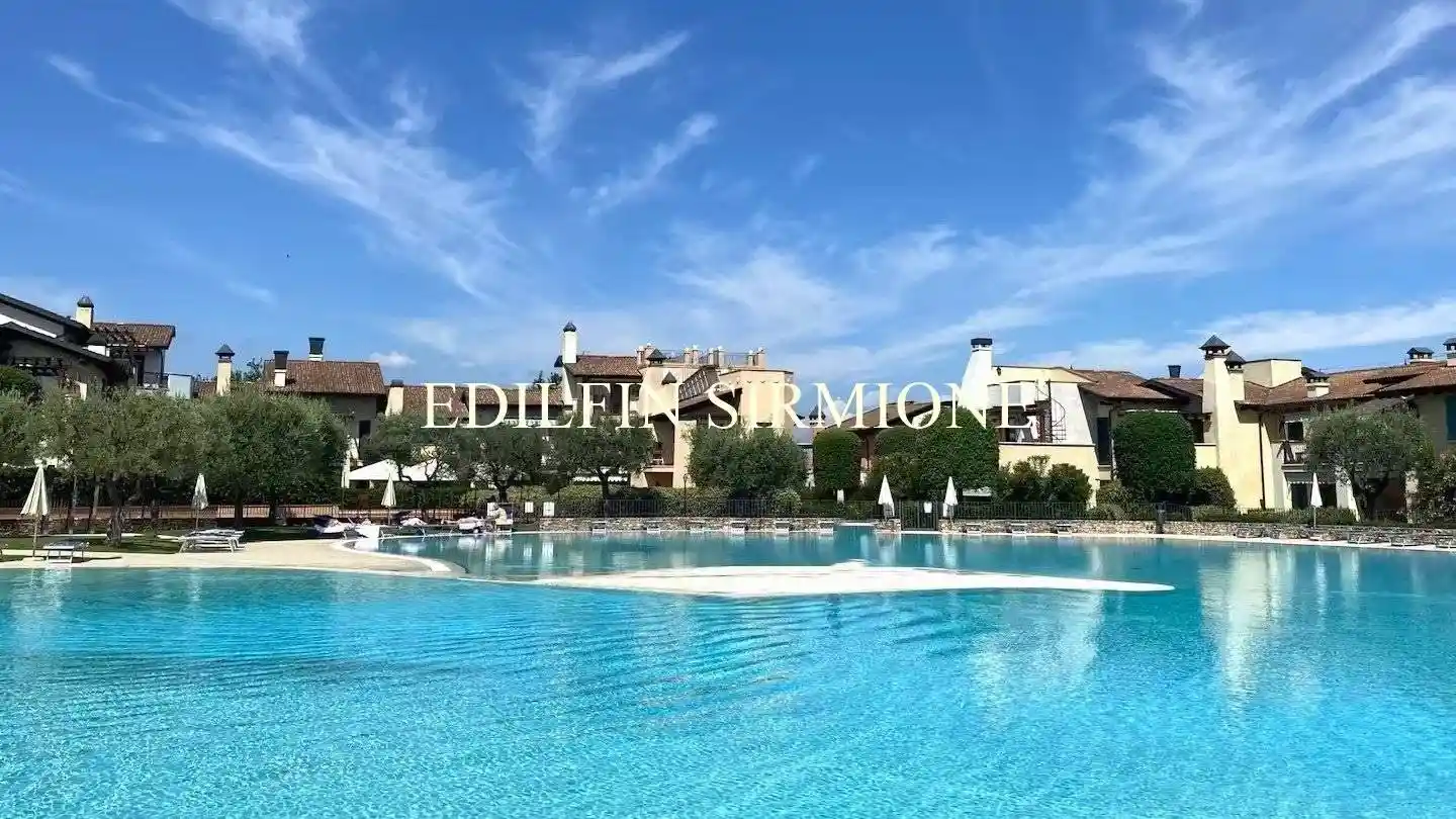 Appartamento in vendita a Peschiera del Garda