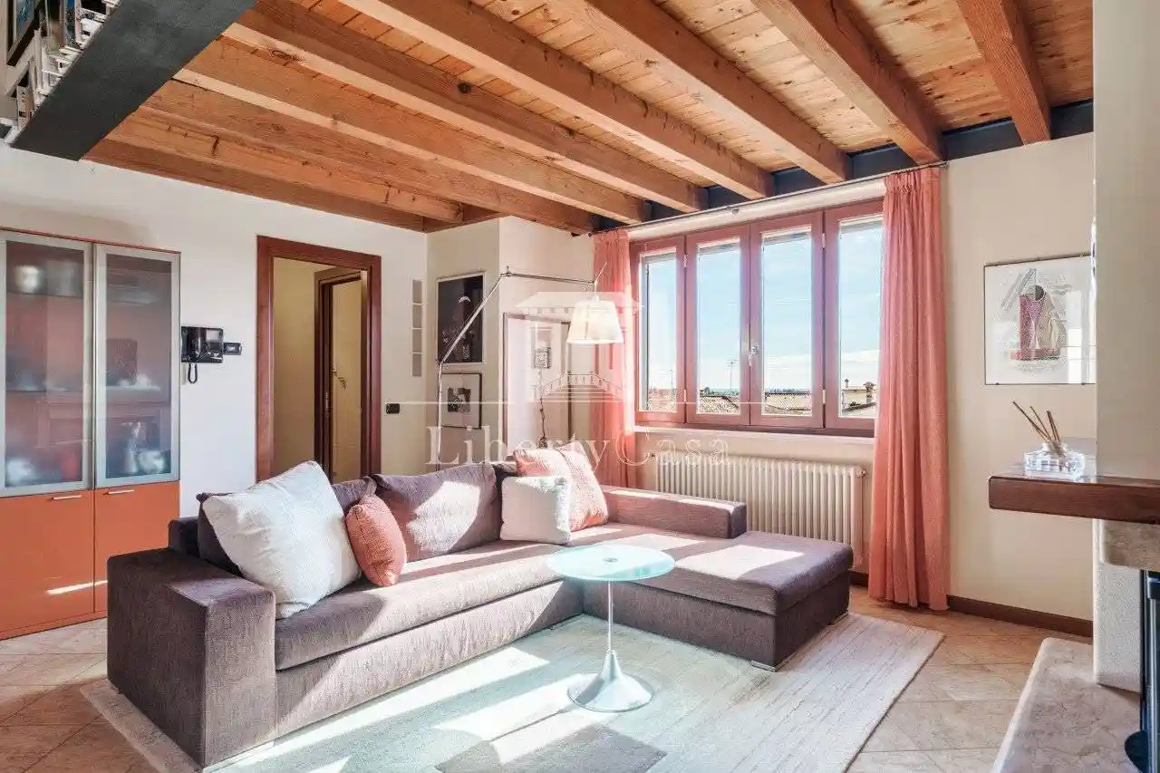 Appartamento in vendita a Puegnago sul Garda