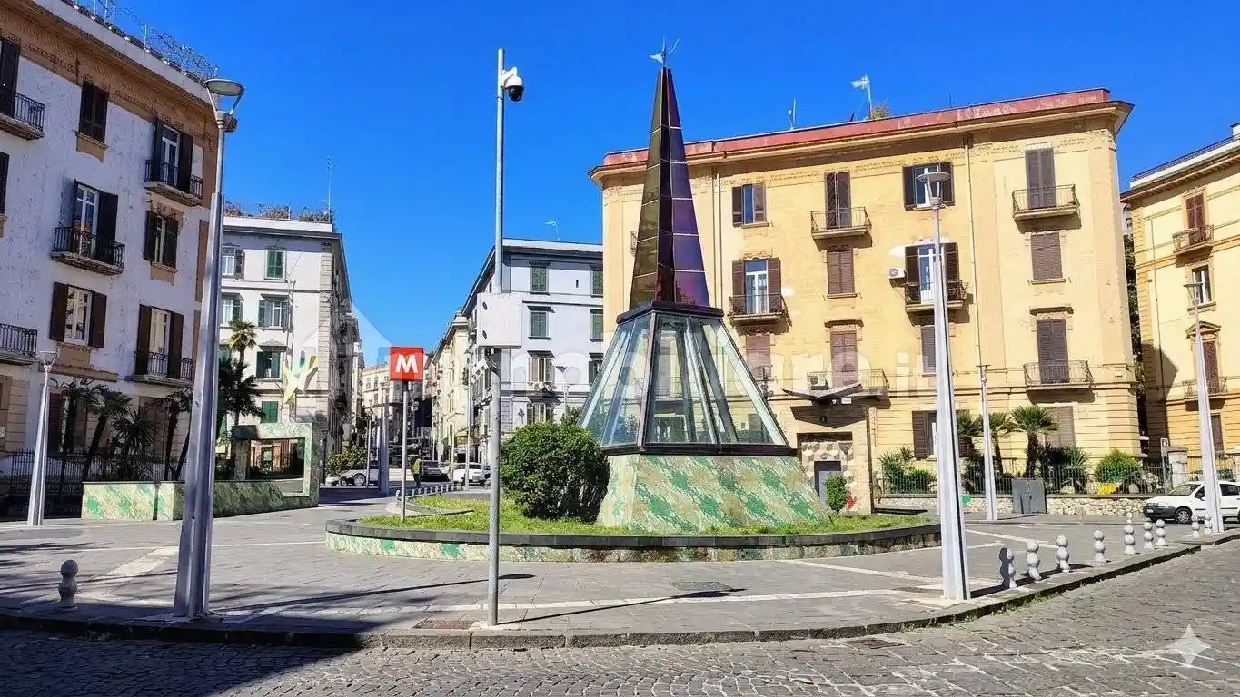 Appartamento in vendita a Napoli