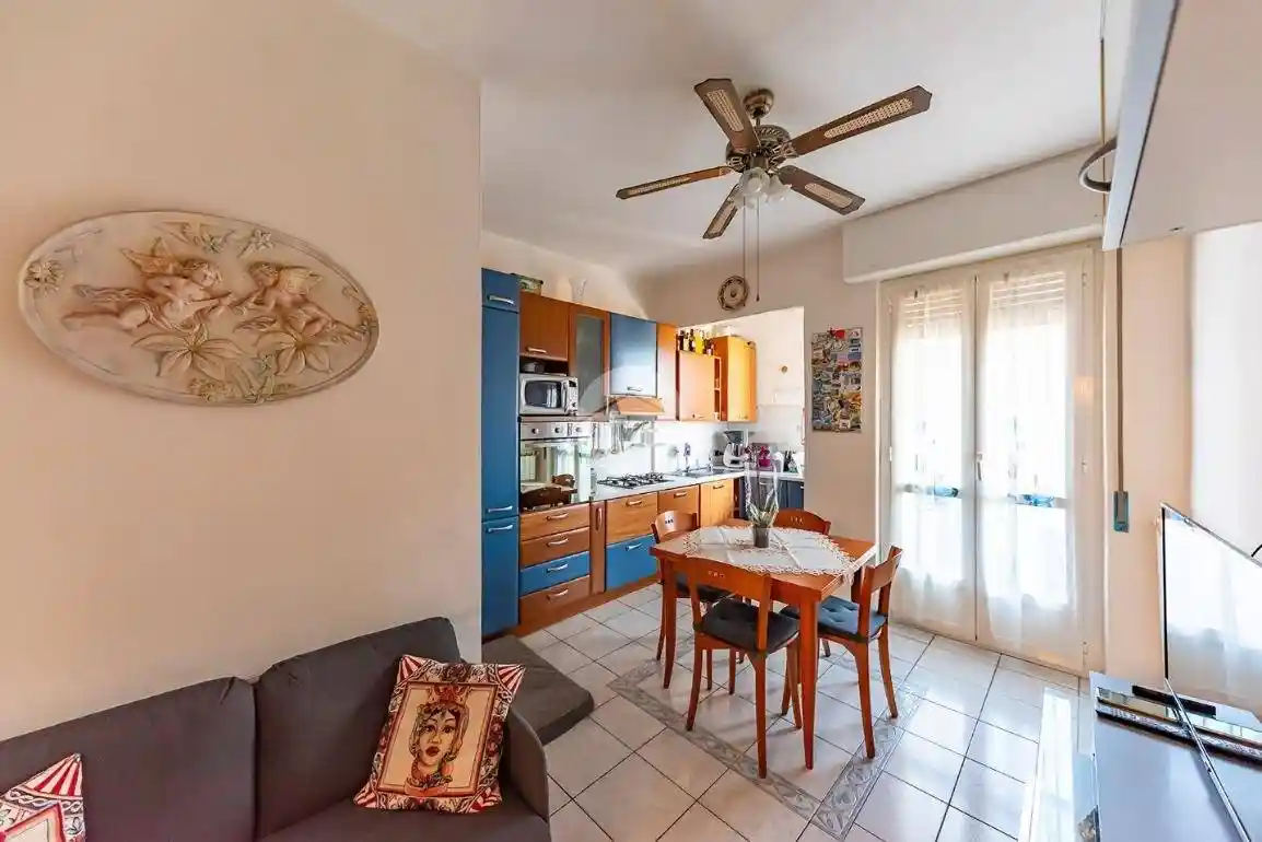 Appartamento in vendita a Baranzate