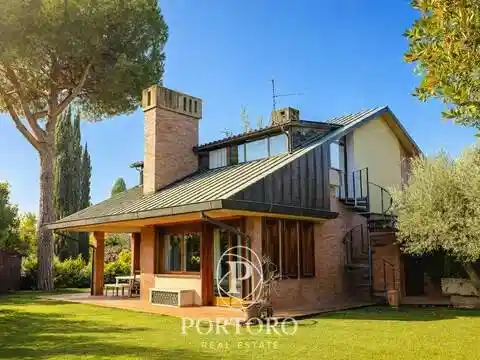 Villa in vendita a Firenze