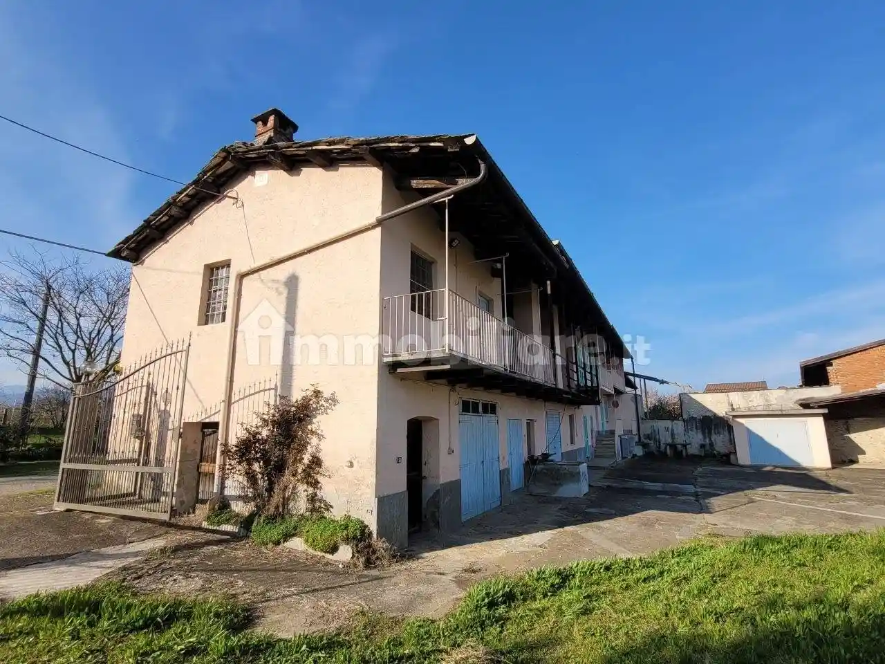 Rustico - Casale in vendita a Bibiana