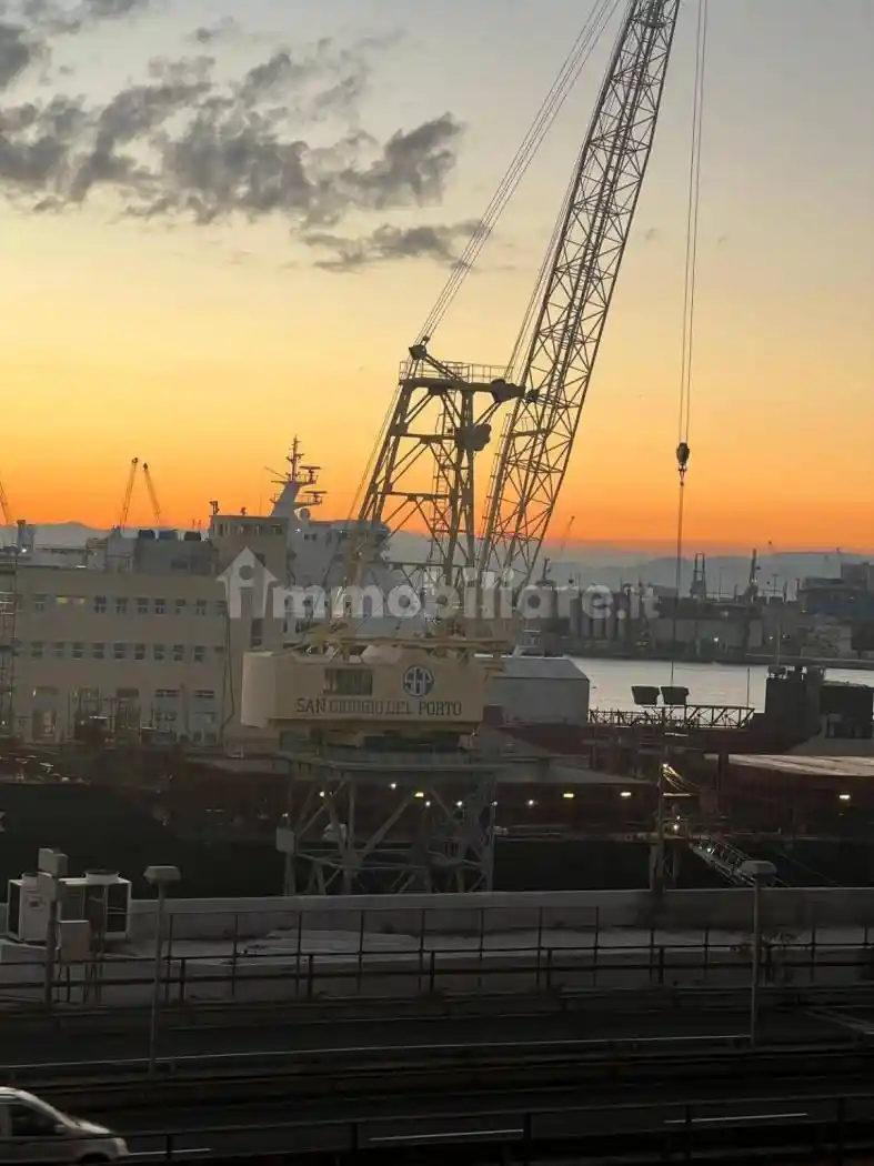 Appartamento in affitto a Genova
