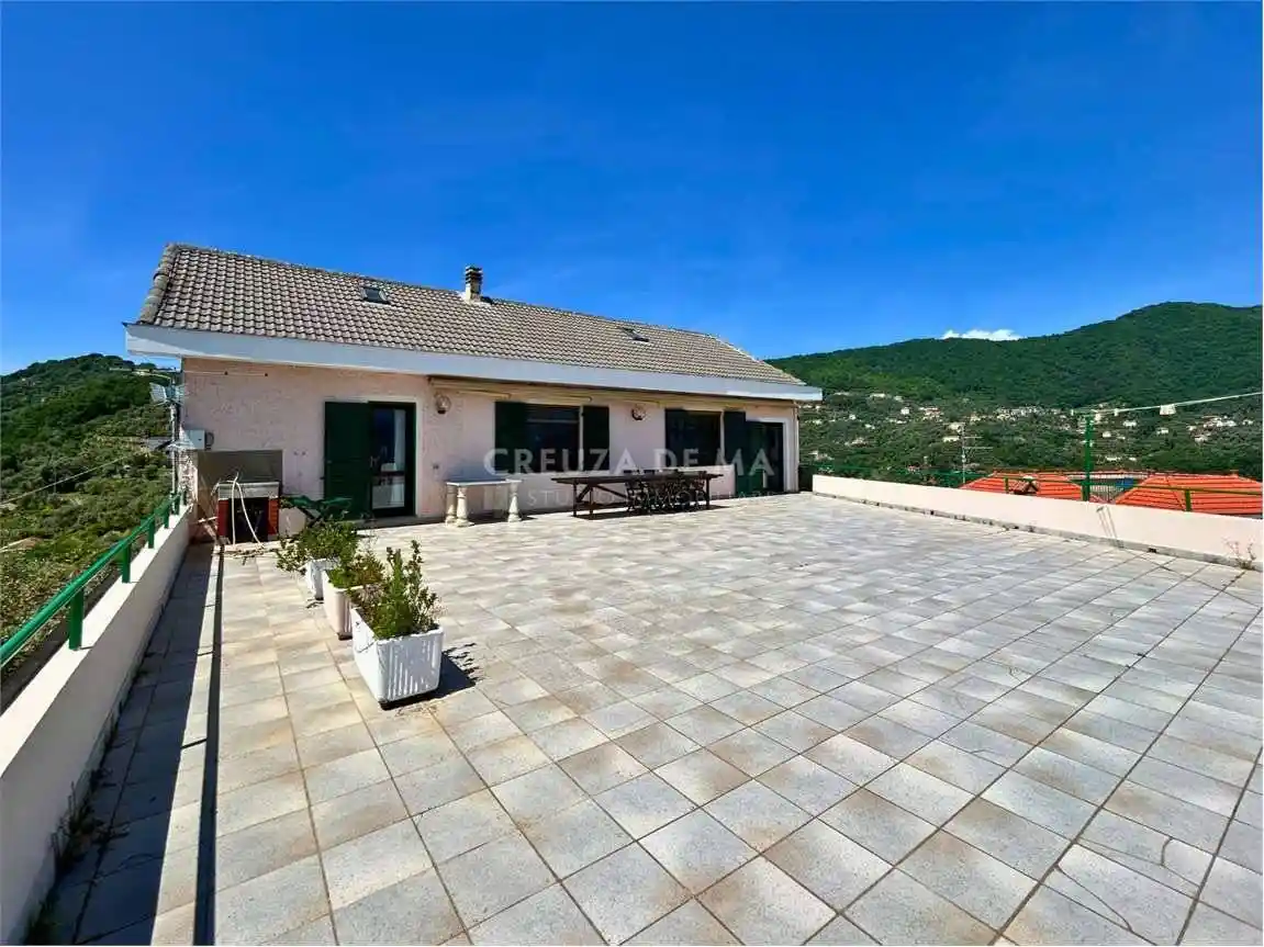 Casa indipendente in vendita a Camogli