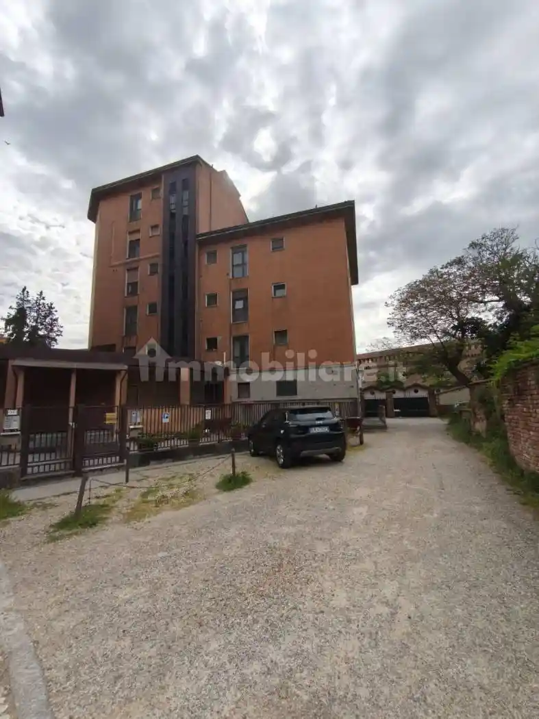 Appartamento in vendita a Pavia