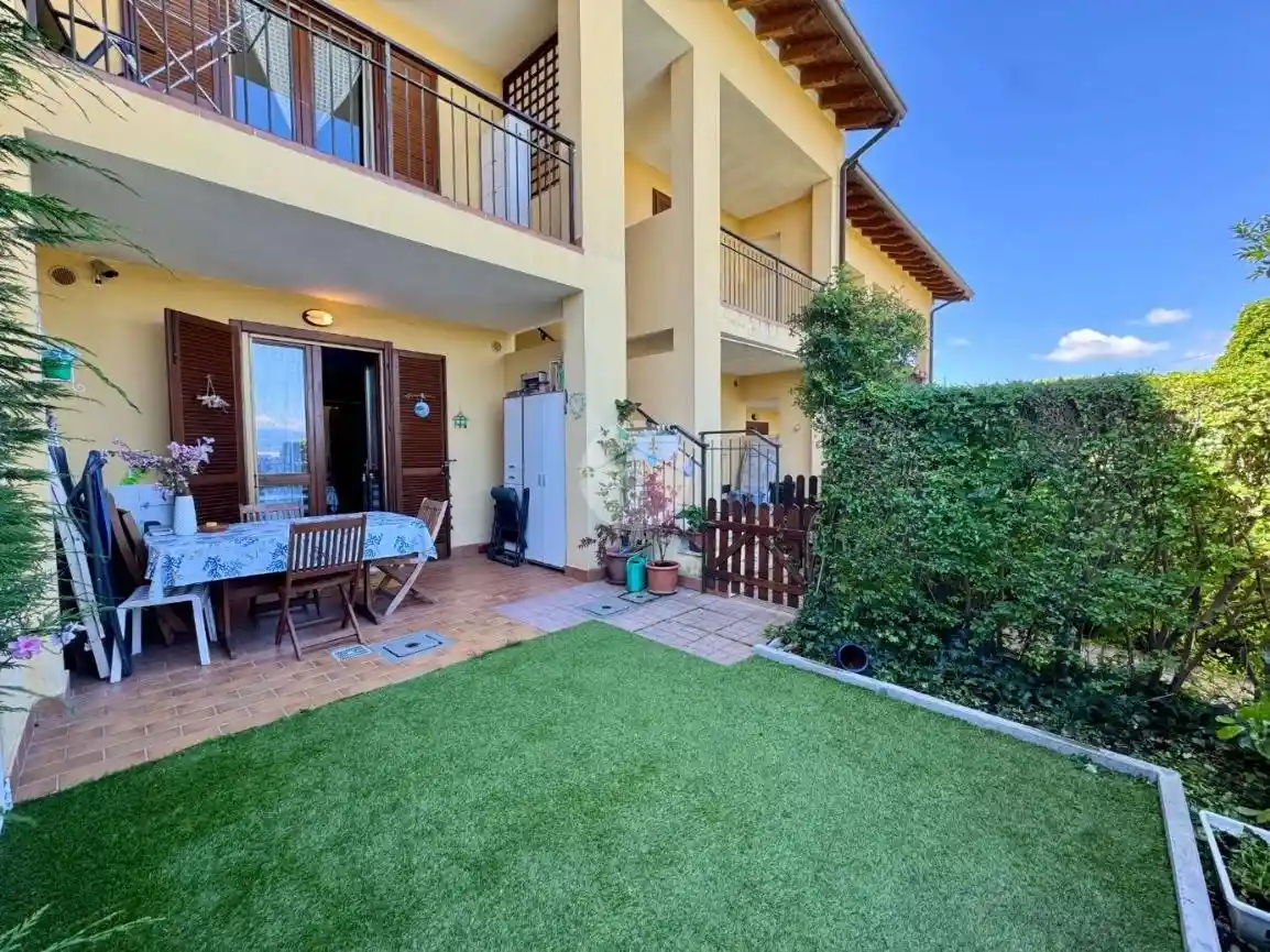 Appartamento in vendita a Peschiera del Garda