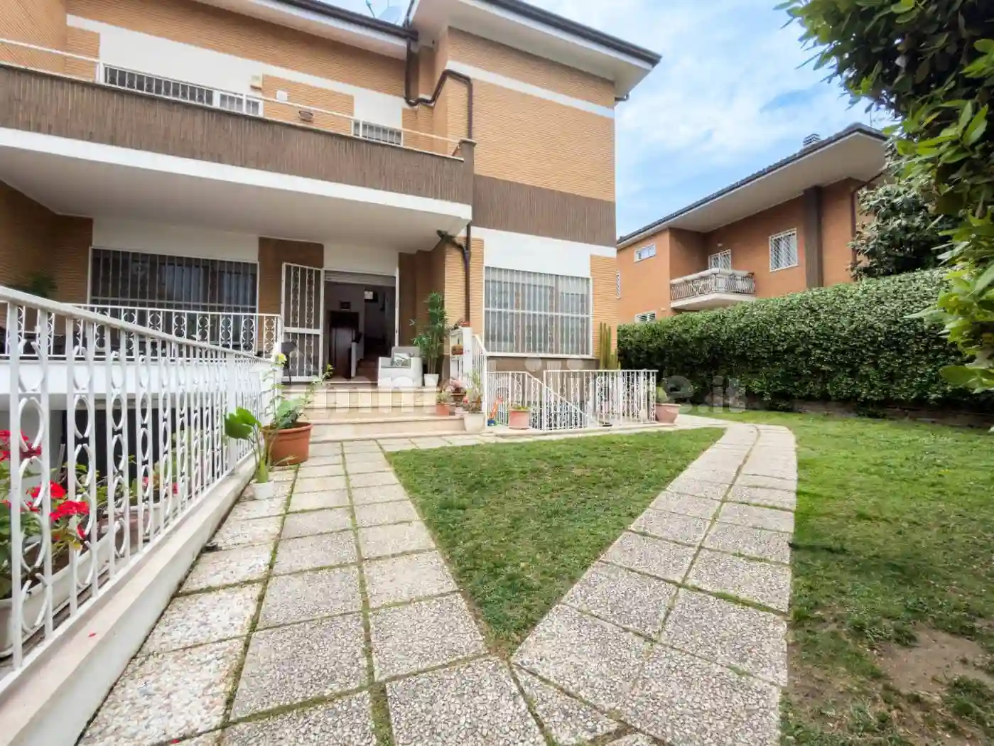 Villa - foto 3