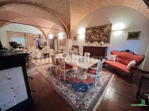 Villa in vendita a San Giuliano Terme
