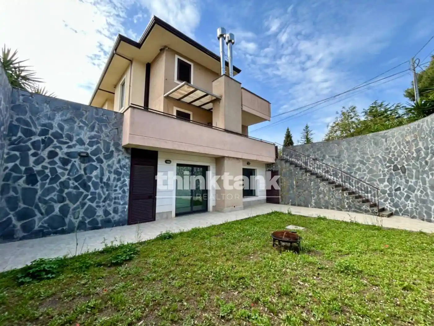 Villa in vendita a Pedara