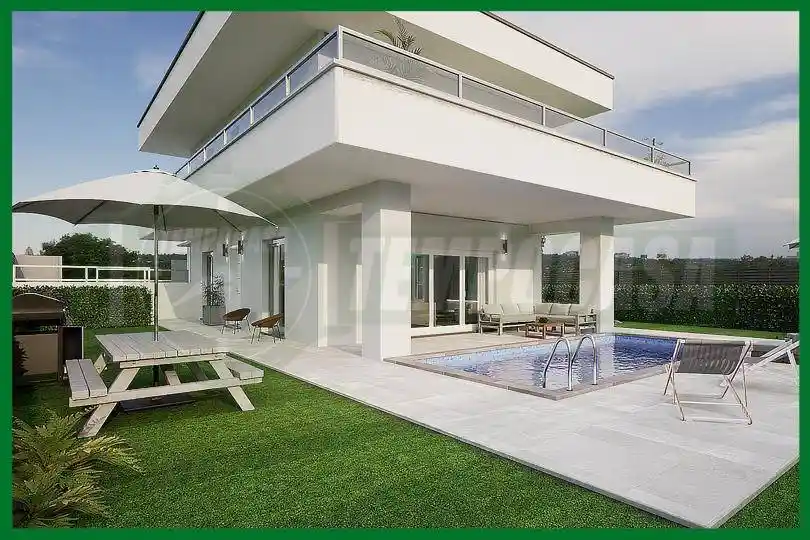 Villa in vendita a Ferno