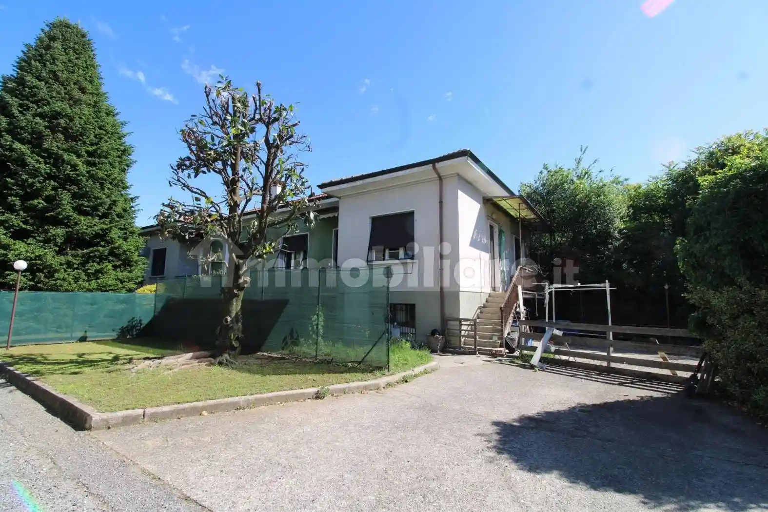 Villa in vendita a Canegrate