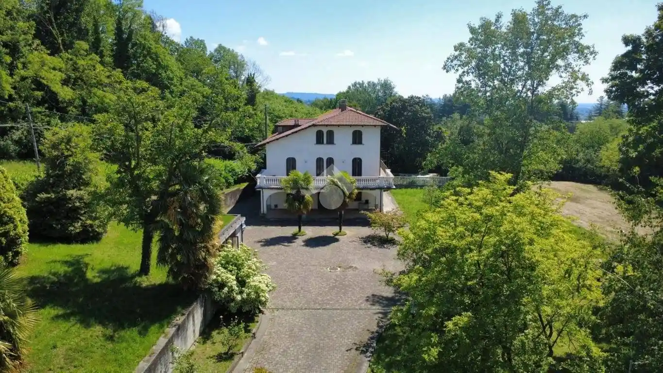 Villa in vendita a Castellamonte