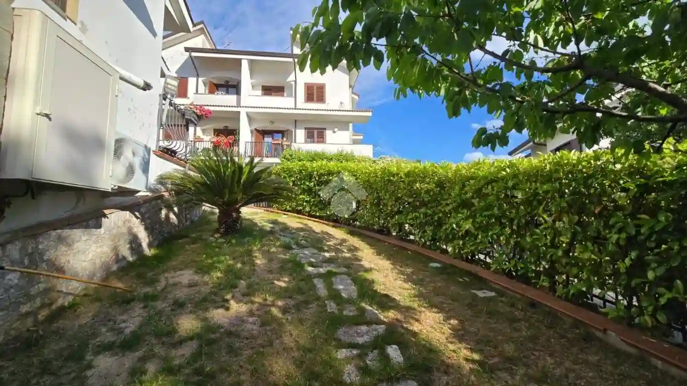 Villetta a schiera - foto 4