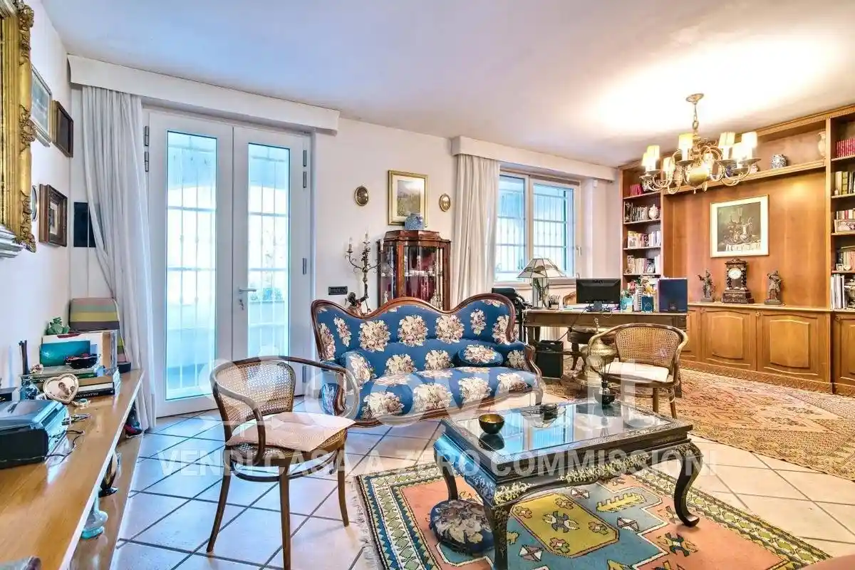 Villa in vendita a Zelo Buon Persico