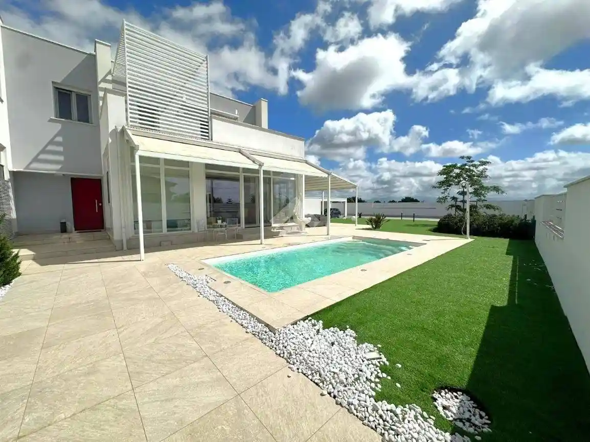 Villa in vendita a Aprilia