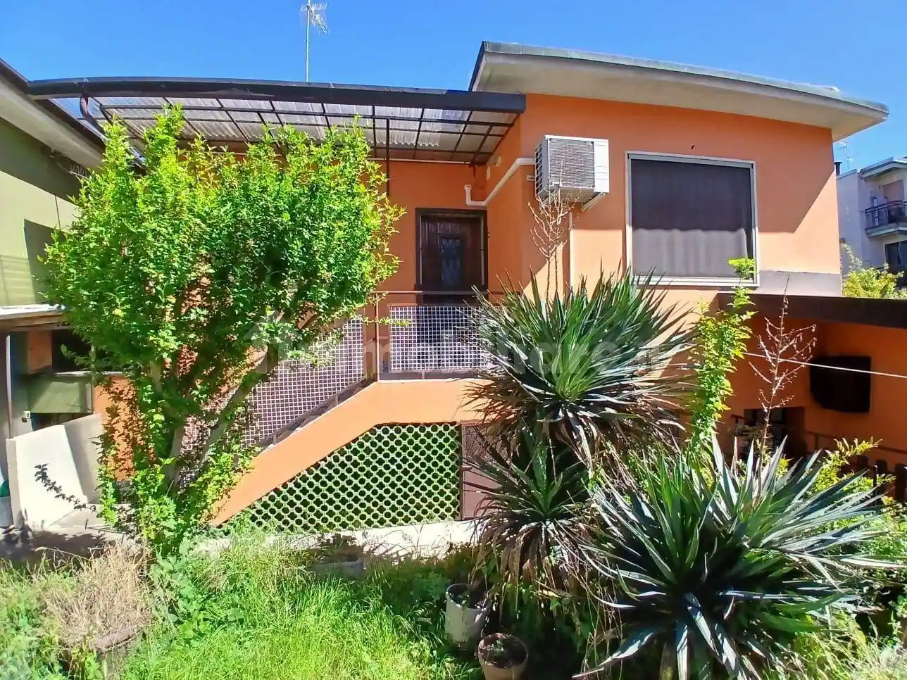 Villa in vendita a Melzo