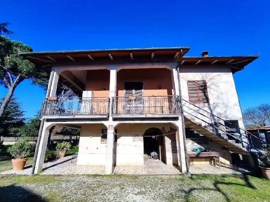 Appartamento in vendita a Torrita di Siena